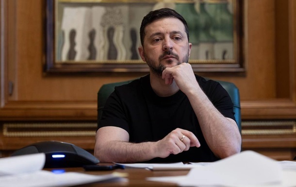 Фото для новини:Зеленський відповів на заклики партнерів не бити по нафтовому сектору Росії