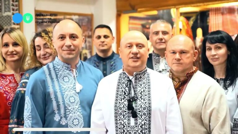 Фото для новини:🇺🇦 Україна – як велика вишиванка. Кожен регіон – неповторний! Має свої символи та особливості.