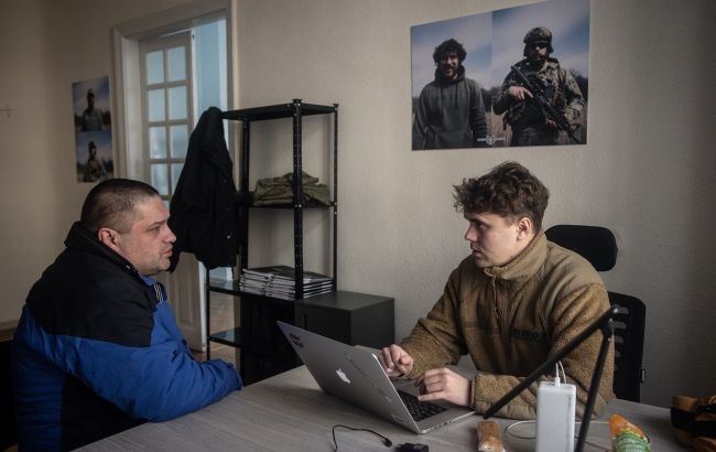 Фото для новини:Армія потребує людей: з кого можуть зняти бронь і мобілізувати