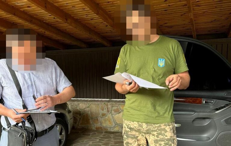 Фото для новини:Ексміністр інфраструктури отримав підозру