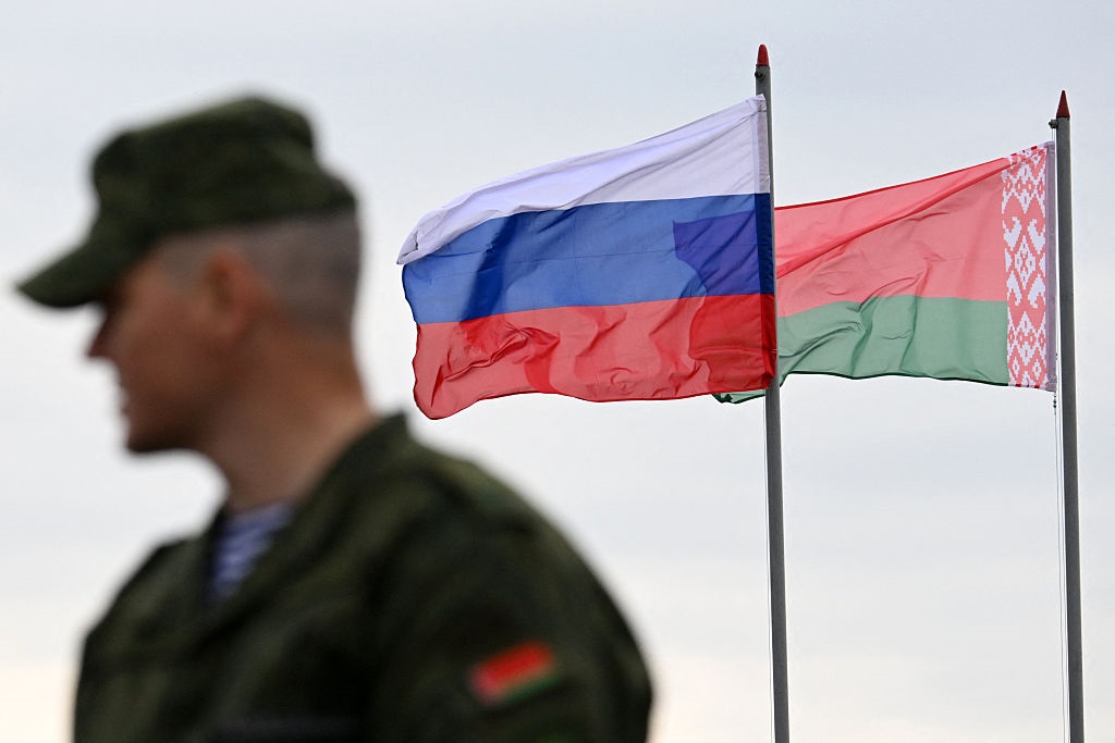 Фото для новини:Фронт проти країн НАТО. Загроза з Білорусі