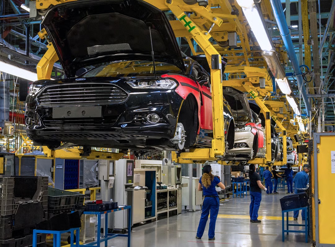 Фото для новини:Китайська Geely купить частину заводу Ford у Валенсії - ЗМІ