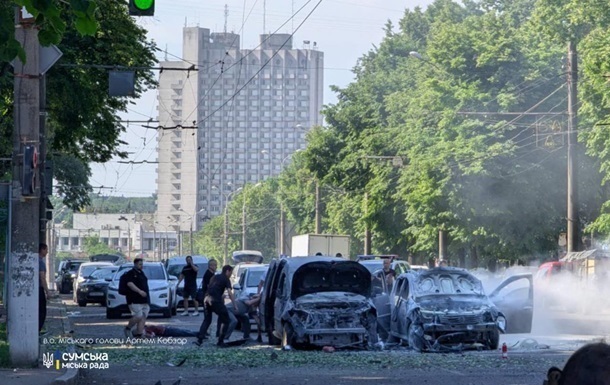 Фото для новини:Командували ракетним ударом по центру Сум: генерали РФ отримали підозру