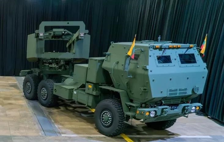 Фото для новини:Литва отримала перші ракетні комплекси HIMARS