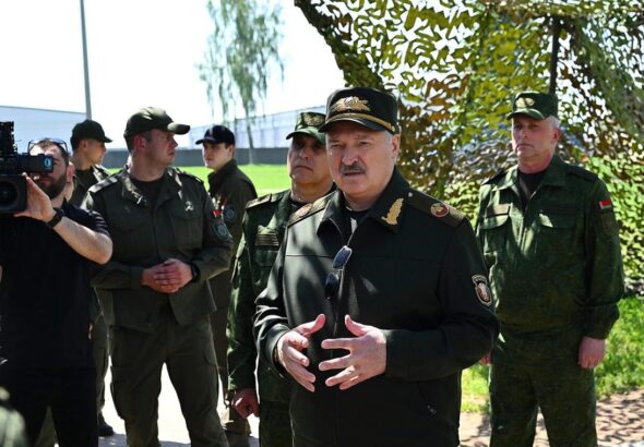Фото для новини:Лукашенко заявив про готовність приїхати в Україну