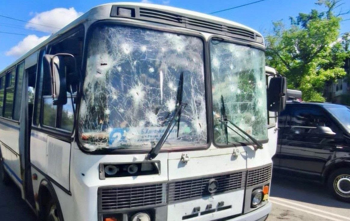 Фото для новини:На Дніпропетровщині через обстріли поранено шестеро людей