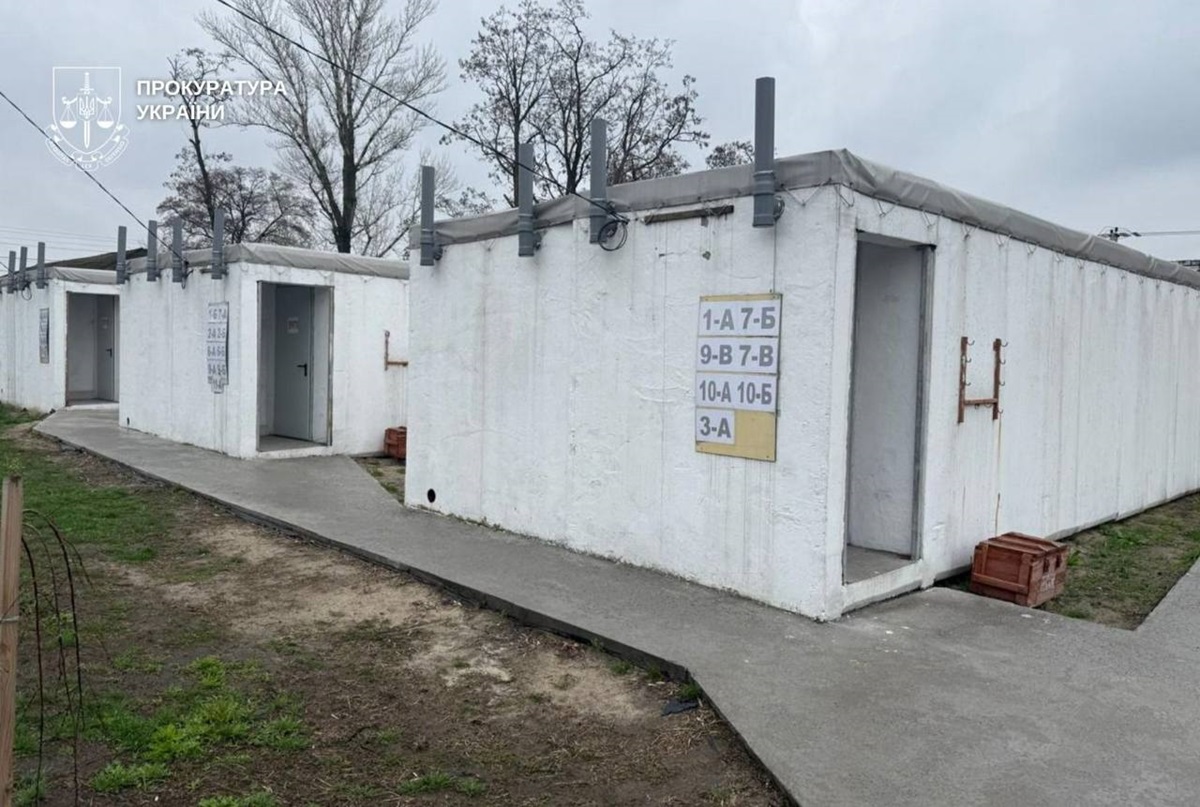Фото для новини:На Дніпропетровщині закупили непридатні укриття за 5 млн