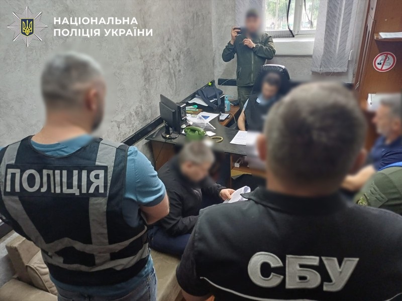 Фото для новини:На Львівщині викрили схему вимагання, яку координували з колонії