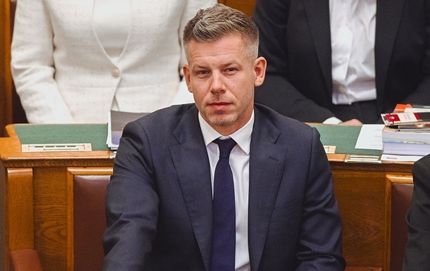 Фото для новини:Нова влада Угорщини запропонувала обмежити прем’єрство вісьмома роками