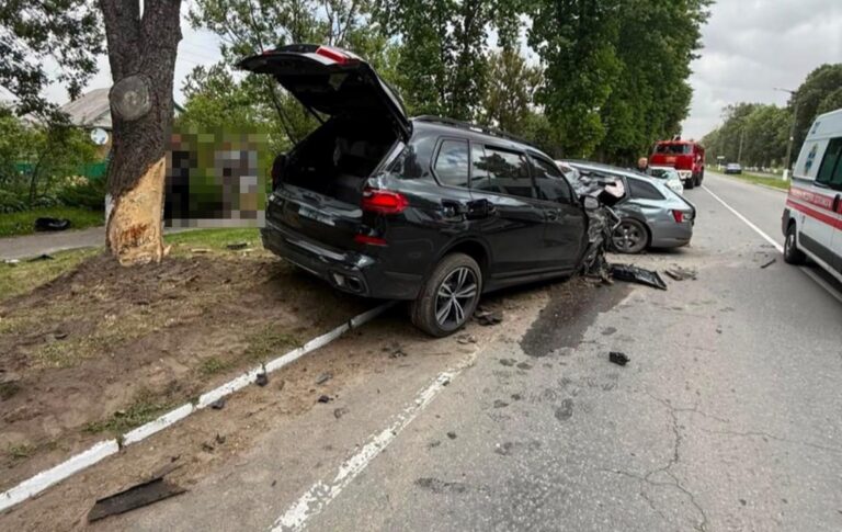 Фото для новини:Підлітки влаштували ДТП на Київщині, загинув випускник