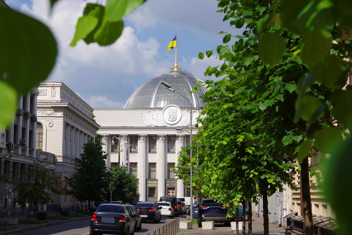 Фото для новини:Рада провалила декриміналізацію порно