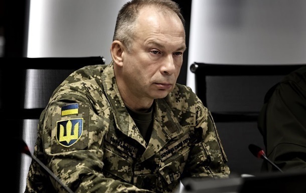 Фото для новини:Сирський оцінив складну ситуацію на фронті