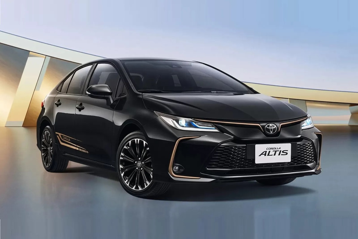 Фото для новини:Toyota Corolla отримала ювілейні версії до 60-річчя моделі