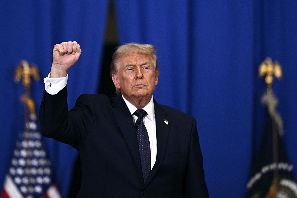 Фото для новини:Трамп прокоментував стрілянину біля Білого дому