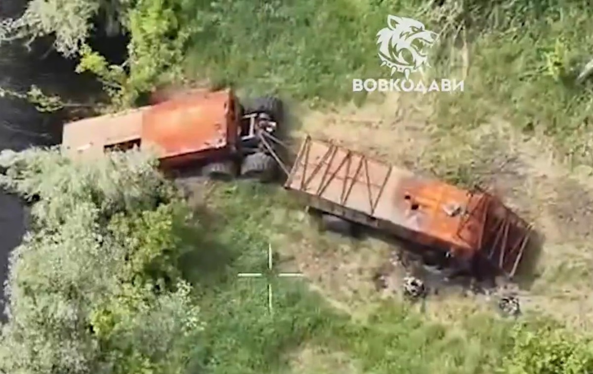 Фото для новини:Трейлер як понтон: у ЗСУ показали, як зірвали креативну ідею окупантів