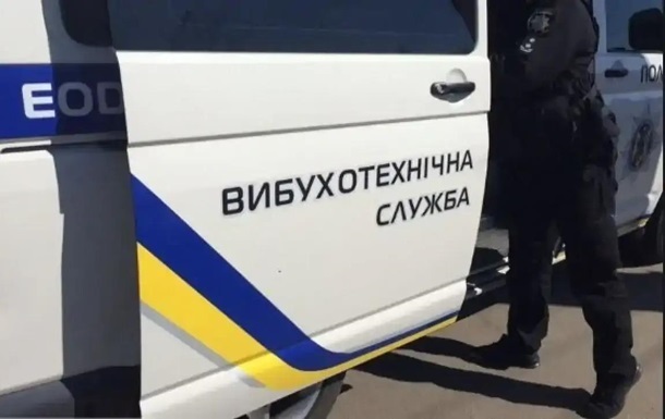 Фото для новини:У Черкасах стався вибух в будинку, є загиблі
