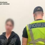 Фото для новини:У Києві дівчина вдарила пляшкою військового через зауваження