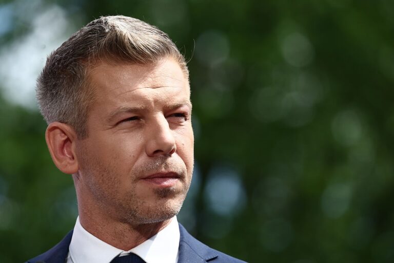Фото для новини:Угорщина заборонила імпорт української агропродукції