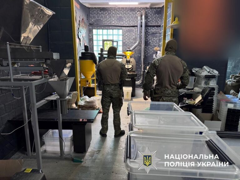 Фото для новини:В Україні викрили схему продажу підробленої кави