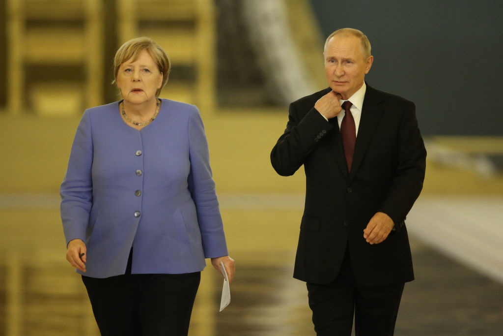 Фото для новини:Відновлення перемовин про мир. Надія на Європу