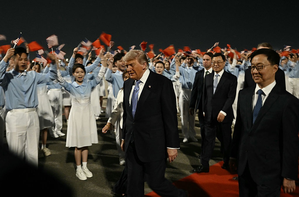Фото для новини:Вперше за 9 років. Трамп приїхав в Китай