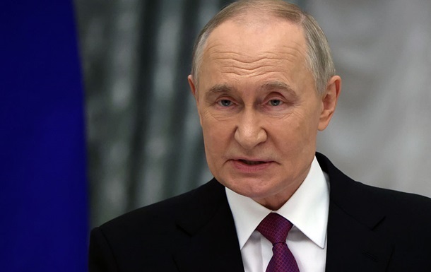 Фото для новини:ВЦВГД не опублікував щотижневий рейтинг Путіна