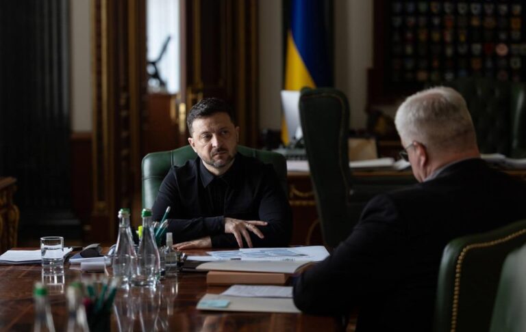 Фото для новини:Зеленський дав доручення МЗС щодо двох країн