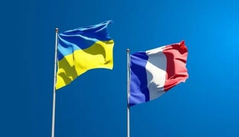 Фото для новини:Зеленський: Франція готова працювати щодо антибалістики для України