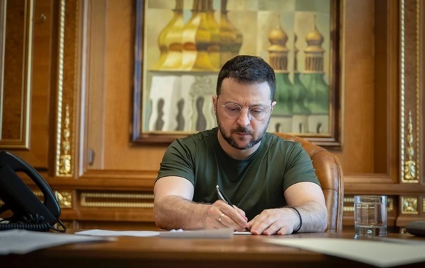 Фото для новини:Зеленський синхронізував санкції з рішеннями ЄС