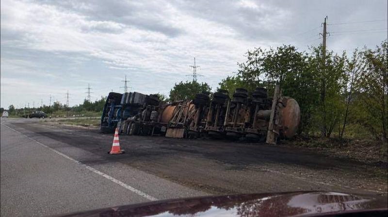 Фото для новини:ЗМІ: В окупованих районах - бензинова лихоманка