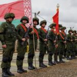 Фото для новини:Білоруська опозиція попередила Київ про підготовку Лукашенка до війни