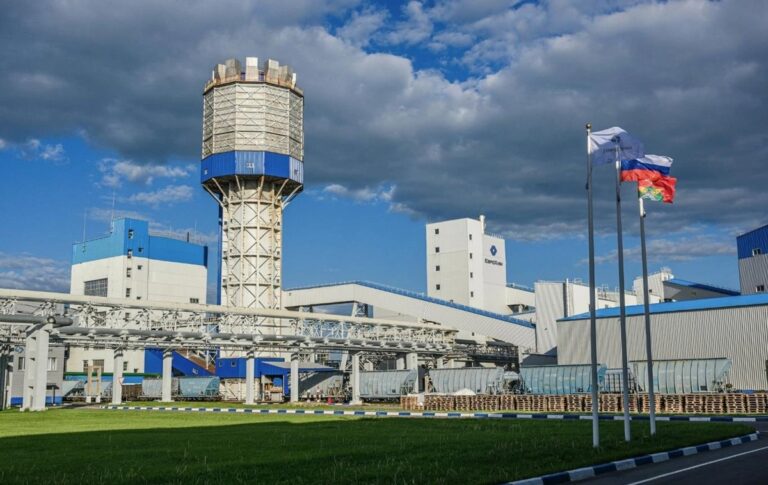 Фото для новини:Дрони атакували хімзавод Азот в РФ - соцмережі