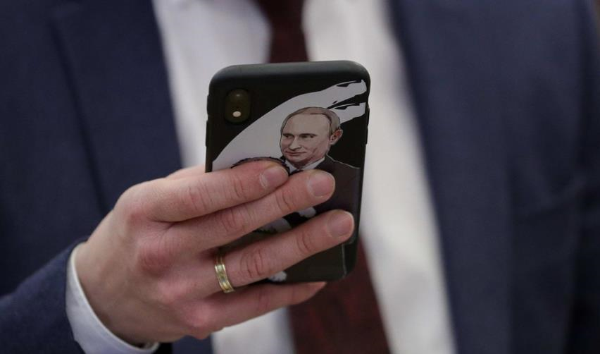Фото для новини:ФСБ звинувачує іноземні спецслужби у прослуховуванні топ-чиновників