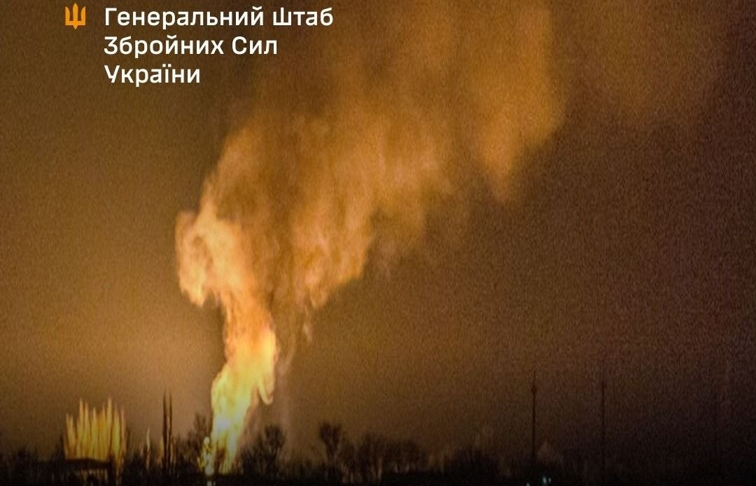 Фото для новини:Генштаб відзвітував по ураженню Таманьнефтегазу
