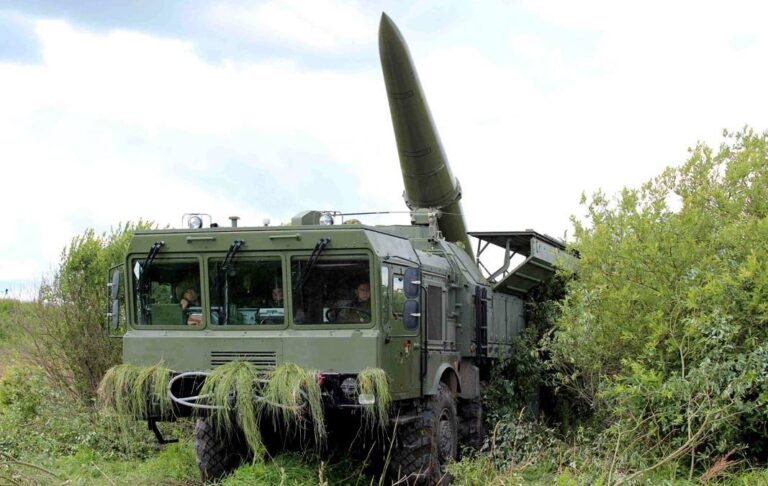 Фото для новини:Кривий Ріг під ракетним ударом, є жертви