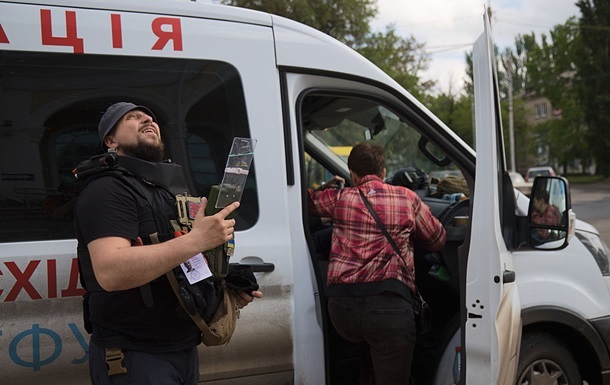 Фото для новини:На Дніпропетровщині розширили зону примусової евакуації сімей із дітьми