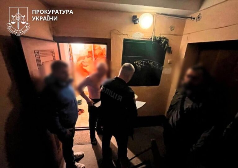 Фото для новини:На Прикарпатті затримали чоловіка за сексуальне насильство над дітьми