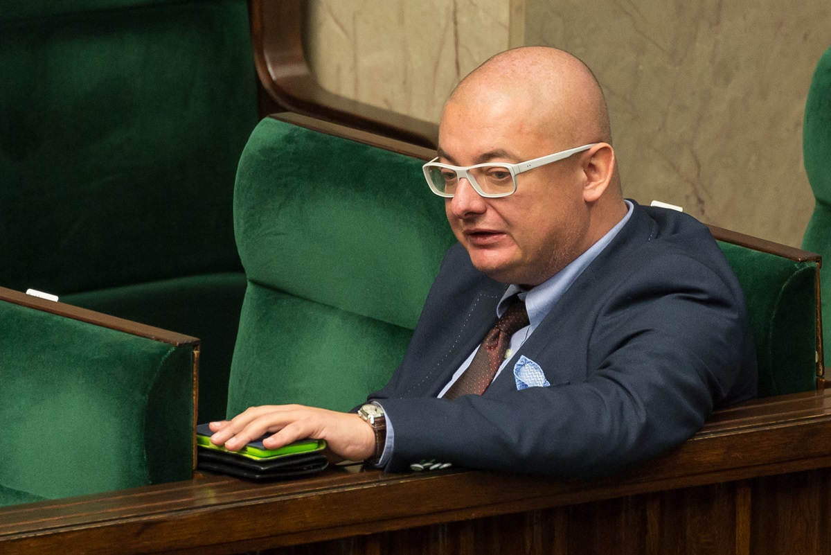 Фото для новини:"Орденопад" триває: від нагород відмовився польський віцемаршалок