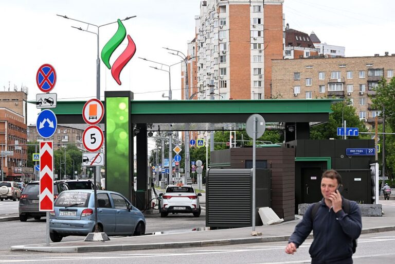 Фото для новини:Паливна катастрофа. Як ЗСУ впливає на економіку РФ