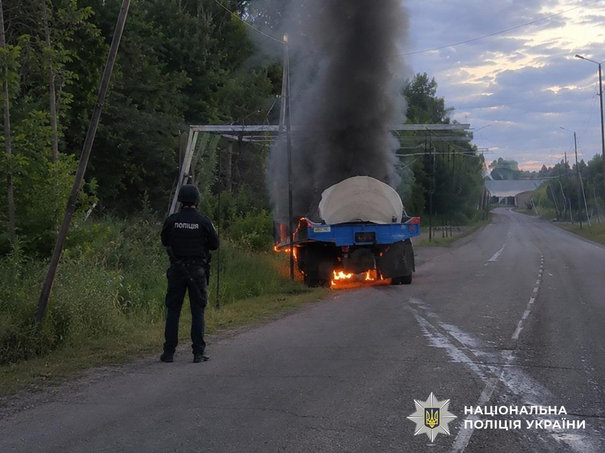 Фото для новини:Поліція показала результати атак Росії на Сумщині