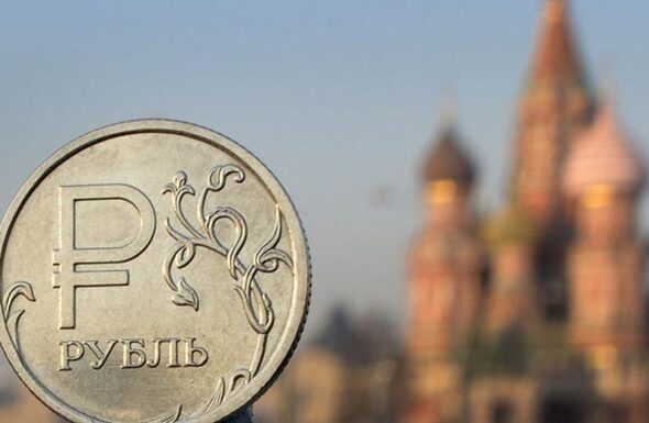 Фото для новини:Половина бюджету РФ йде на війну - аналітик