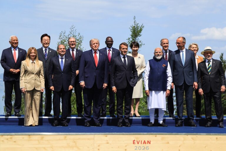 Фото для новини:ППО та далекобійна зброя: G7 готує допомогу Києву