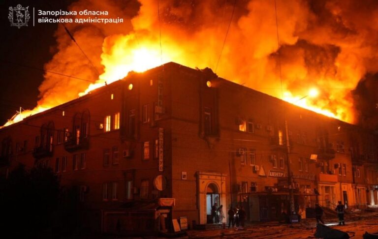 Фото для новини:РФ завдала п'ять ударів по Запоріжжю: є жертва