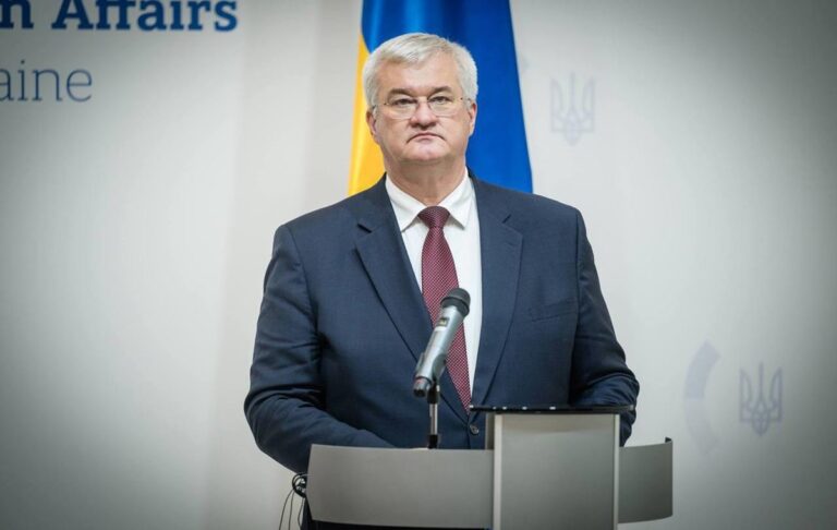 Фото для новини:Сибіга здійснить візити до Кореї та Японії
