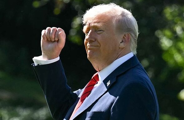 Фото для новини:Трамп анонсував нові переговори з Іраном