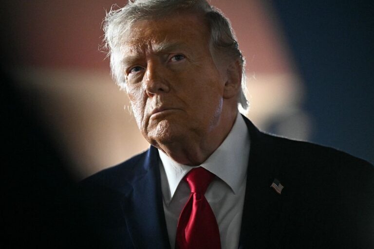 Фото для новини:Трамп передумав бомбити Іран