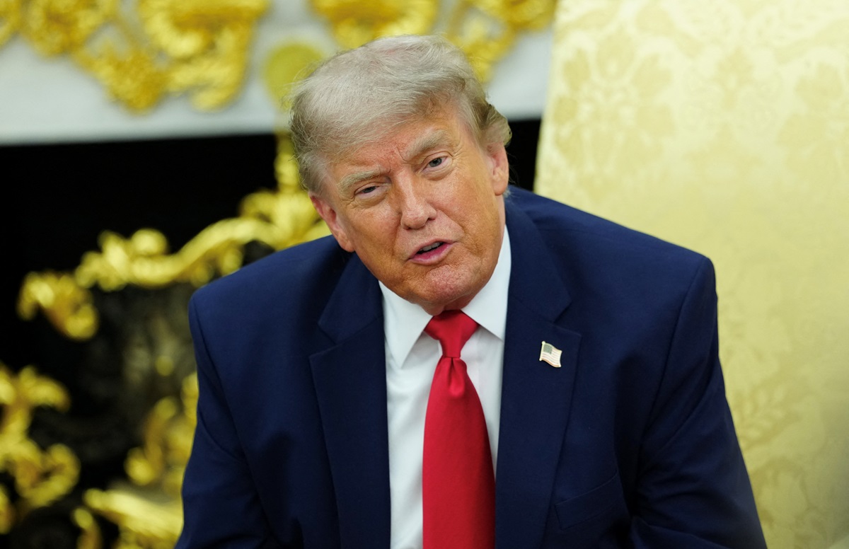 Фото для новини:Трамп: Зеленський добре справляється