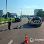 Фото для новини:У Києві юнак за кермом мотоцикла на смерть збив пішохода