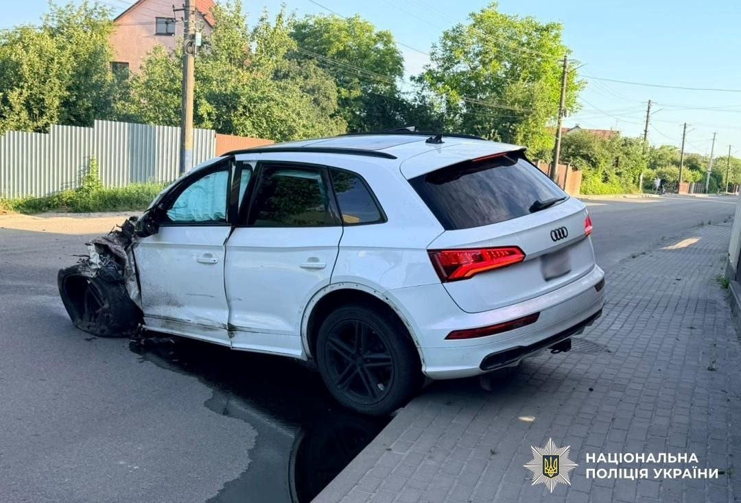 Фото для новини:У Львові водій таранив поліцію, скоїв смертельну ДТП і зізнався у вбивстві