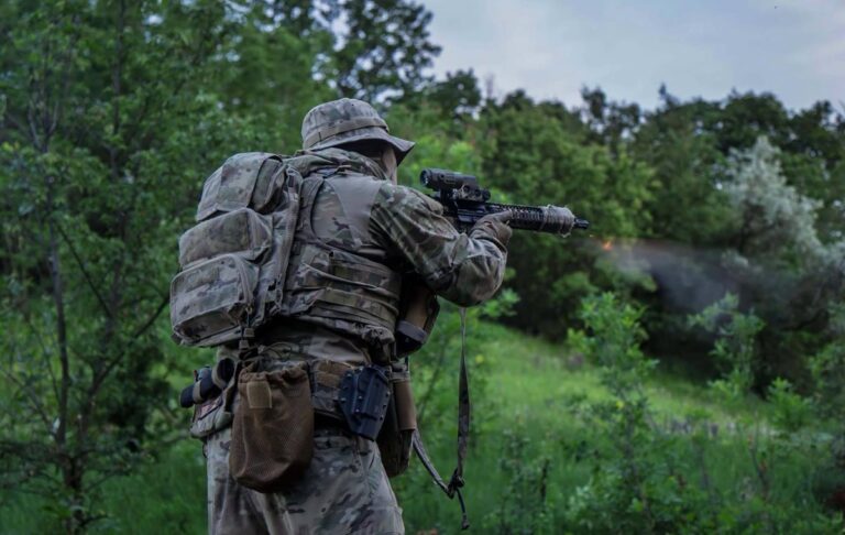 Фото для новини:У поліції пояснили складність встановлення особи загиблих бійців